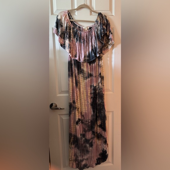 Elegant Tie-Dye Maxi Dress - New Without Tags- So Soft - Picture 1 of 3